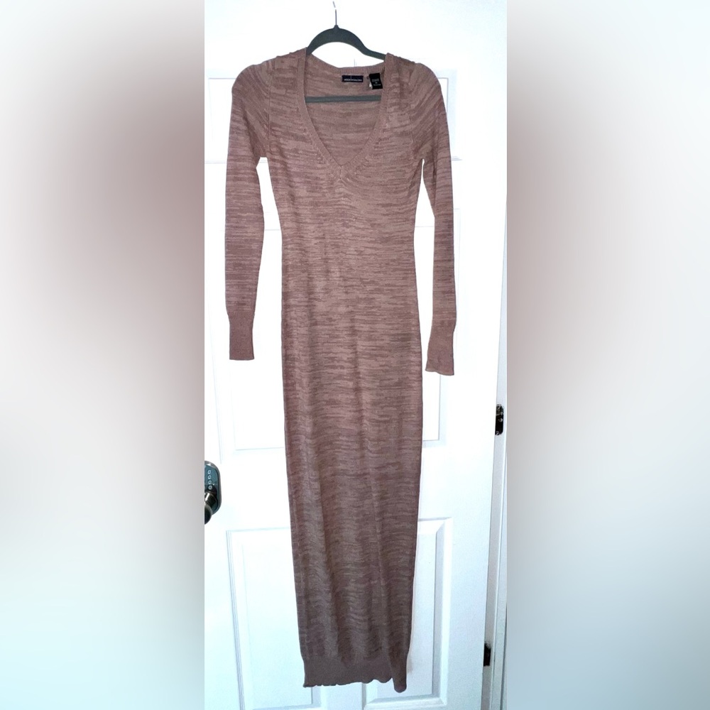 Long V-Neck Knit Maxi Sweater Dress in soft rose-pink.